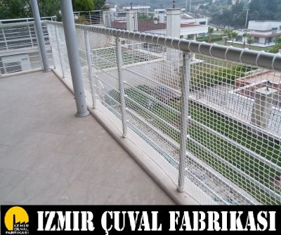 BALKON GÜVENLİK FİLESİ